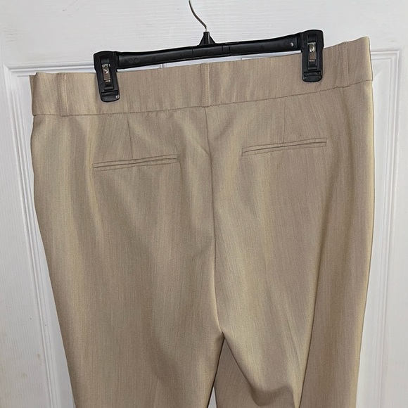 NEW CATO Mid Rise StretchKhaki Flat Front Straight Leg Dress Pants Size 14 - Picture 4 of 9